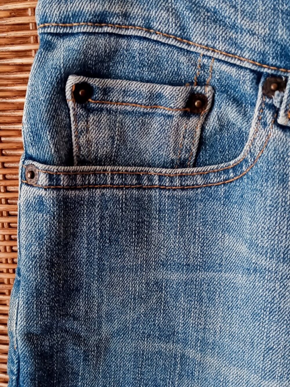 Levi Strauss & Co 515 Bootcut Jeans Women's Blue Medium Wash Stretch Denim 12M - Picture 5 of 15